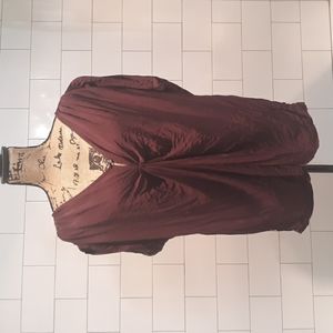 Trinity medium 100% purple silk short sleeve top